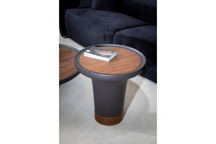 Point Side table
